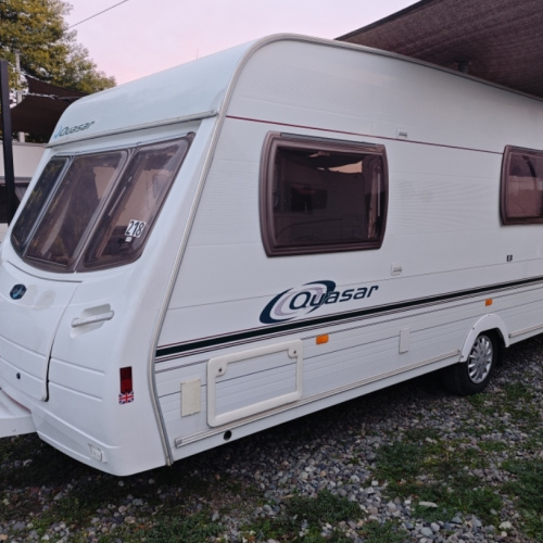 VENDIDA Luna Quasar 566 2005 6 a 7 personas