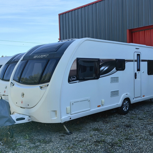 SWIFT SIENA 2019 6 a 7 personas