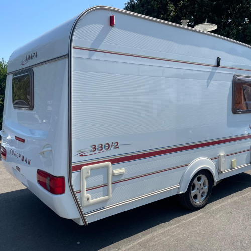 VENDIDA Coachman Amara 2002 2 a 3 personas