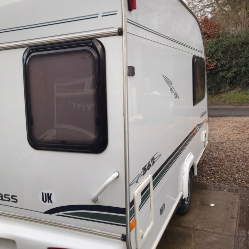 LIQUIDACION Compass Corona 2004 2 a 3 personas